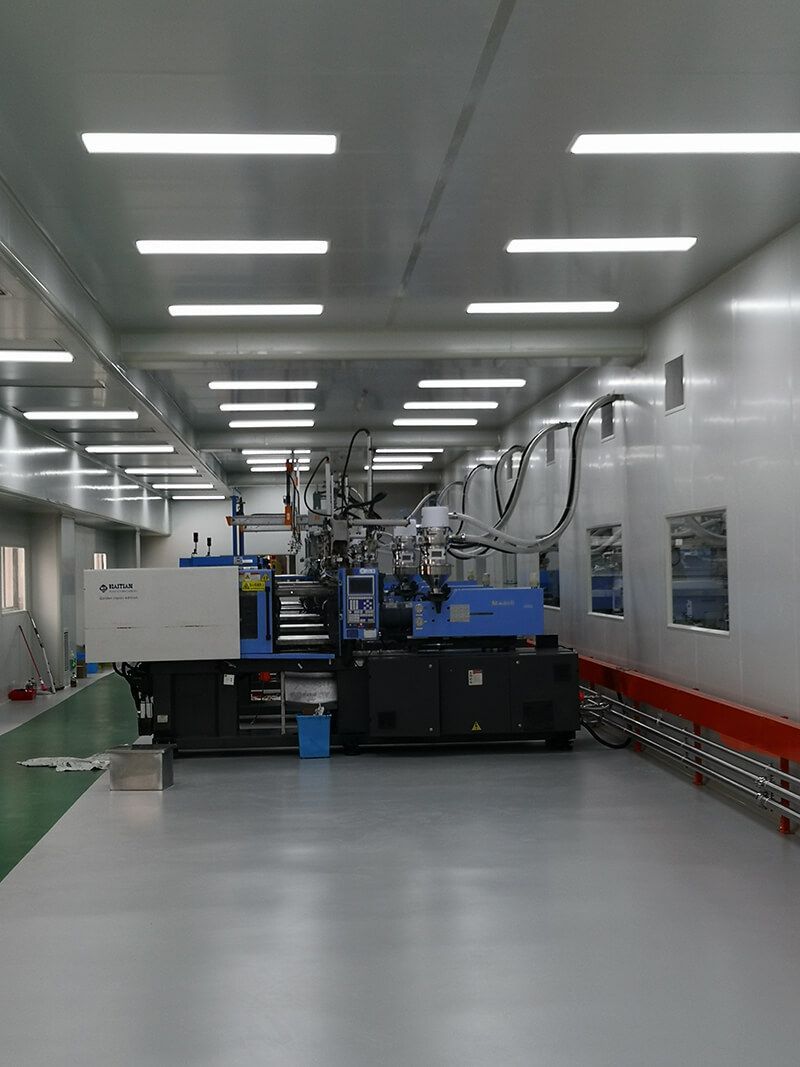 ��������18